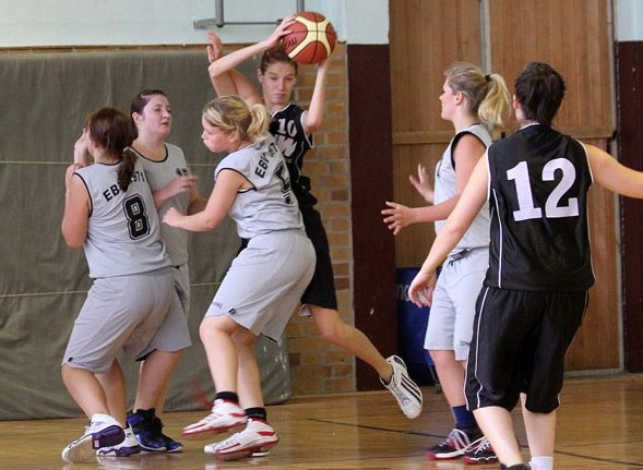 Basketball: Drei Teams im Einsatz