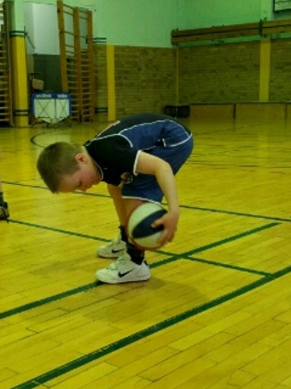 Interessierte Kinder für Sport und Spaß gesucht – der erste kleine Knirps ist Nicolas Oppen