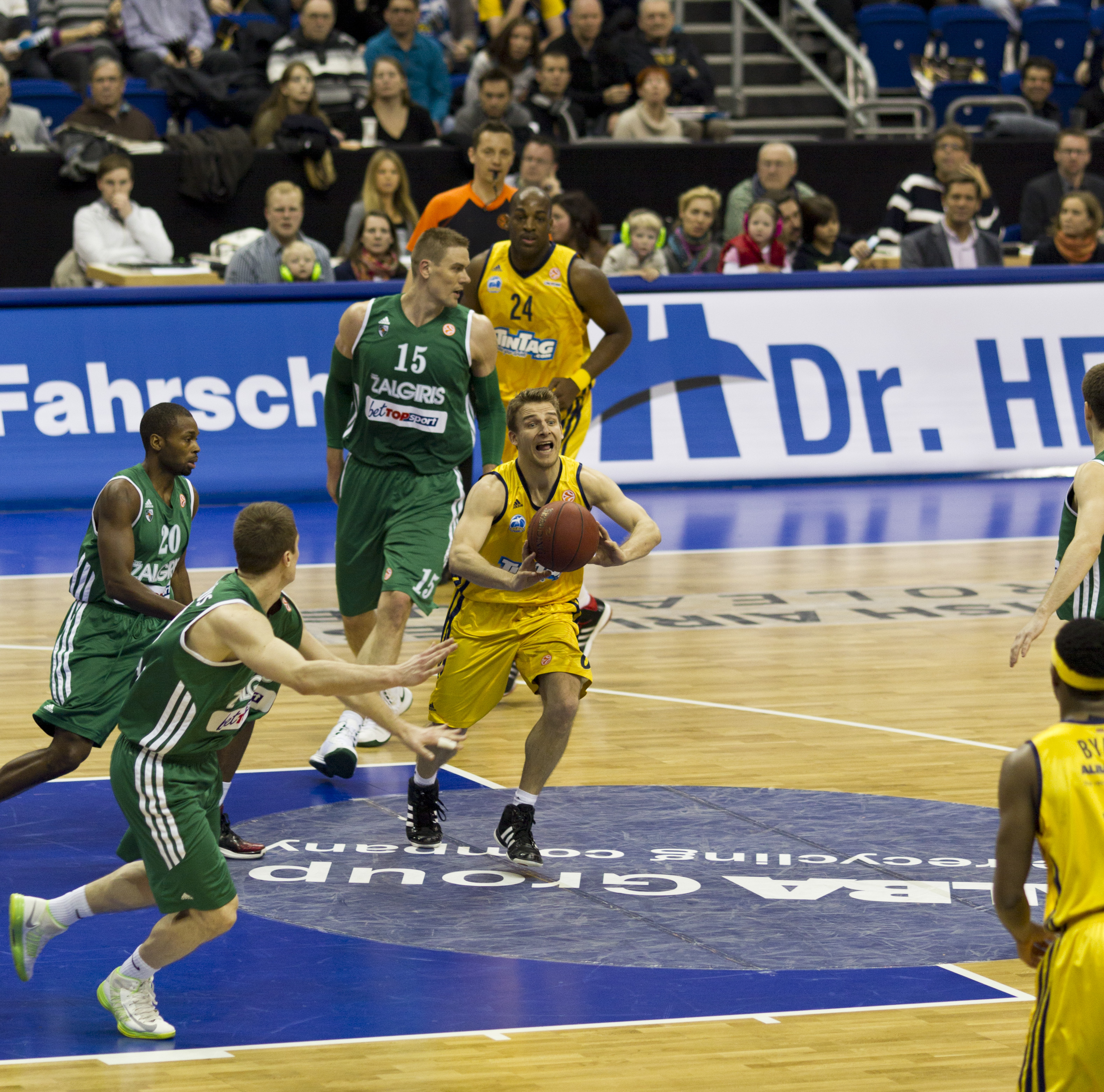 Euroleague Alba Berlin gegen Zalgiris Kaunas 77:55 (41:21)