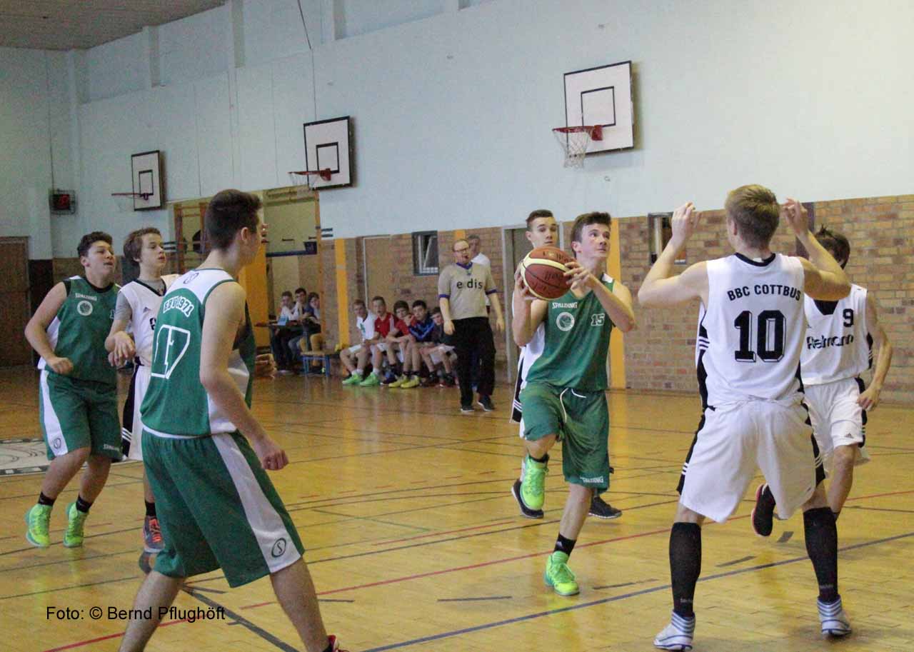 Oberliga U 16 männlich: Deftige Heimniederlagen gegen Brandenburger Spitzenteams