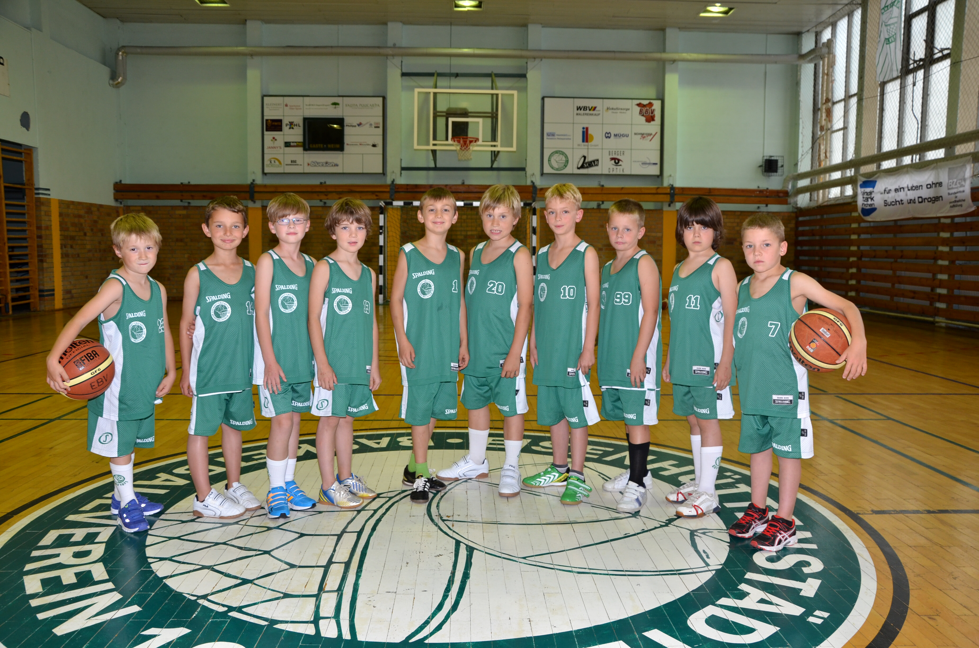 Team der U 10 mit zwei Auftaktsiegen gegen Mahlow und Gastgeber Stahnsdorf