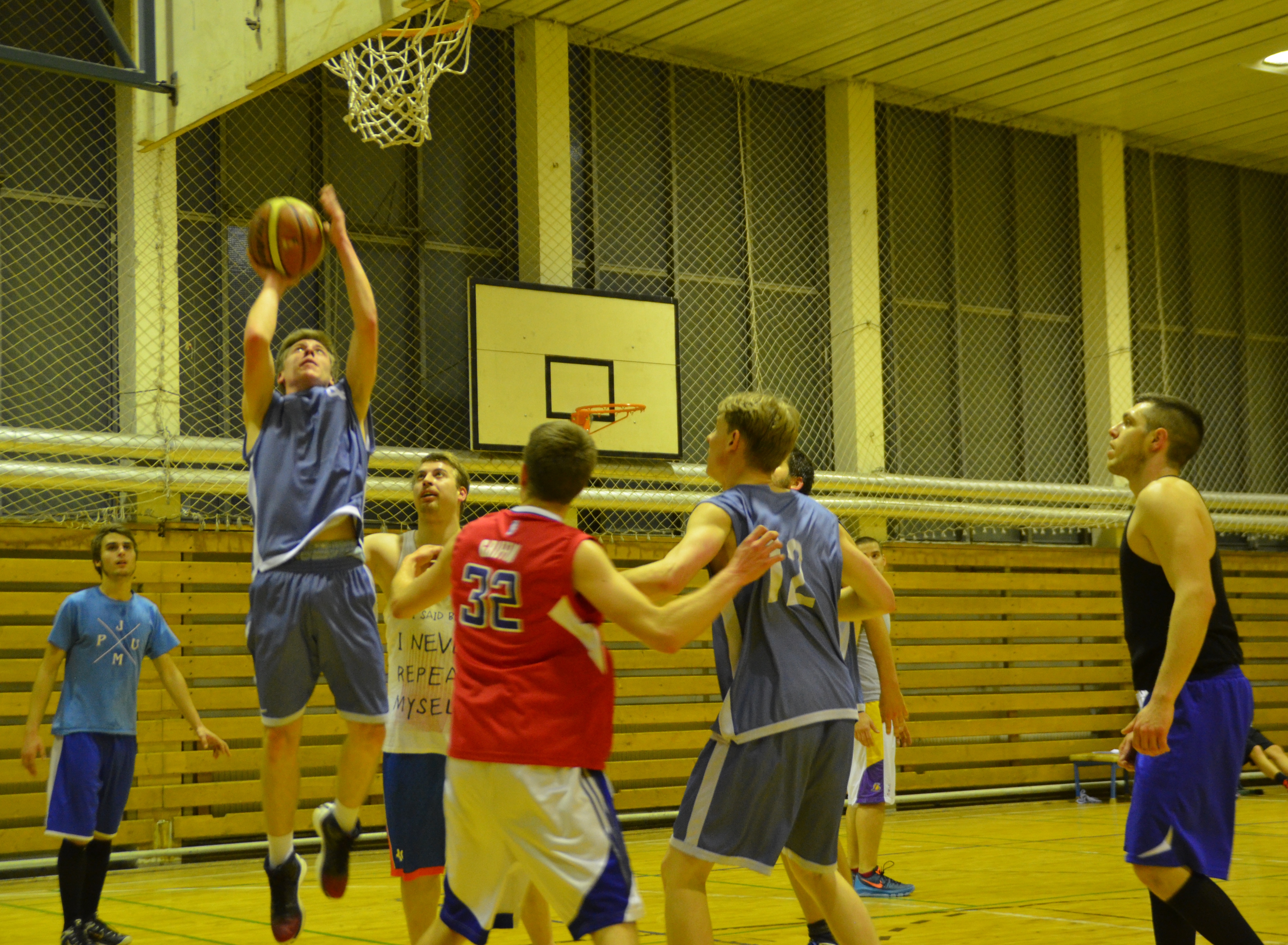 Wiederum 9 Teams beim EBV-Weihnachtsturnier