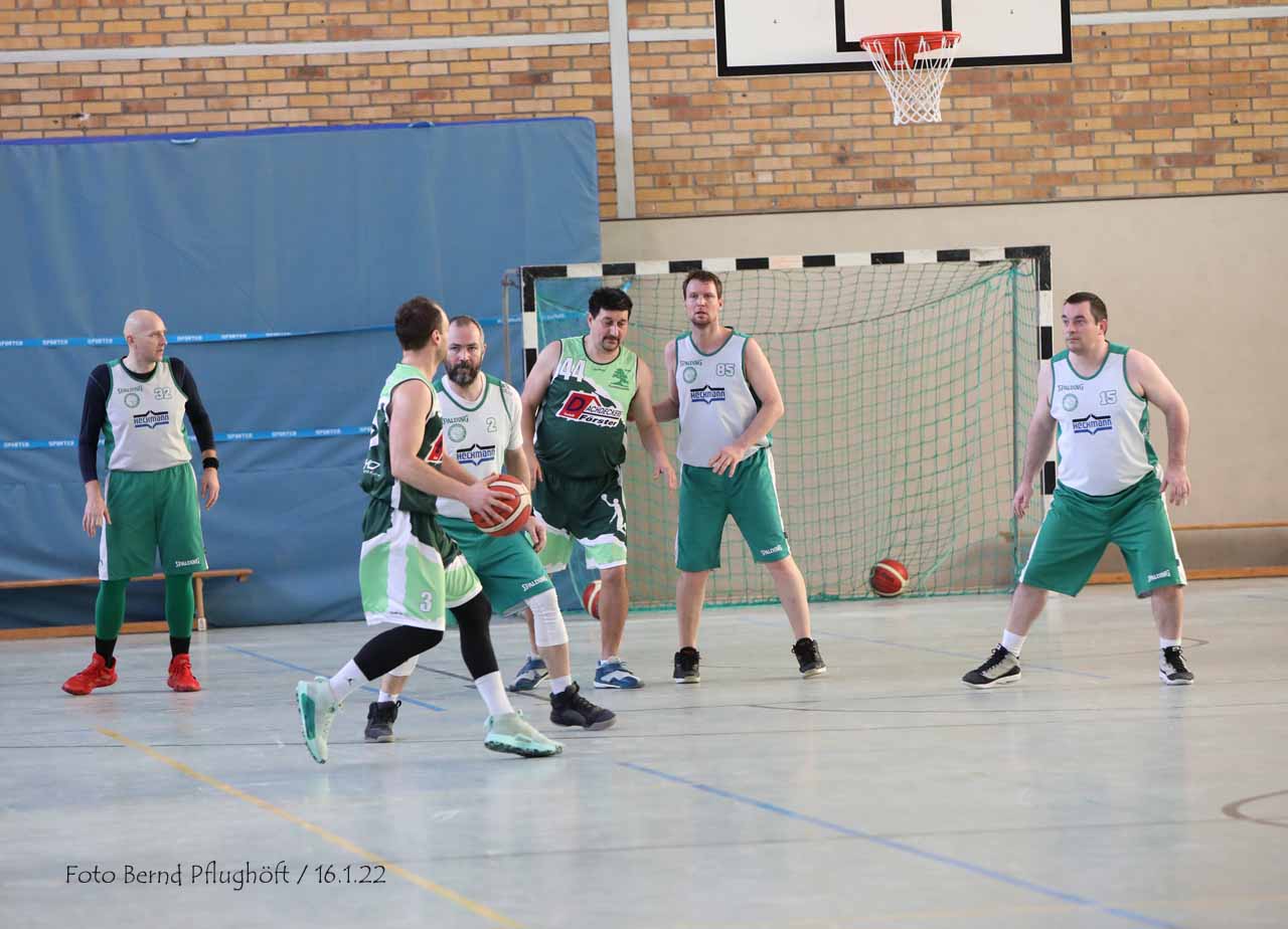 Ü35 – Zwei Heimniederlagen in das Basketballjahr 2022