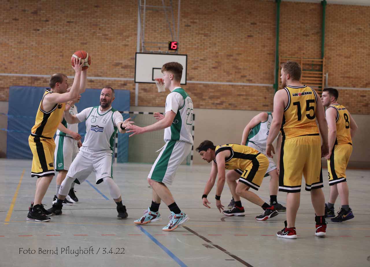 Bezirksliga Herren: Klarer Heimsieg gegen 4. Vertretung des SSV Lok Bernau
