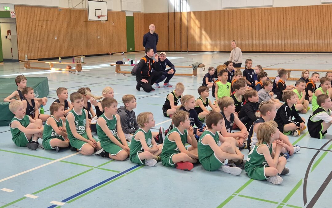 U 9 männlich: Starke Defensive und Leistungssteigerung beim Mini-Turnier in Bernau